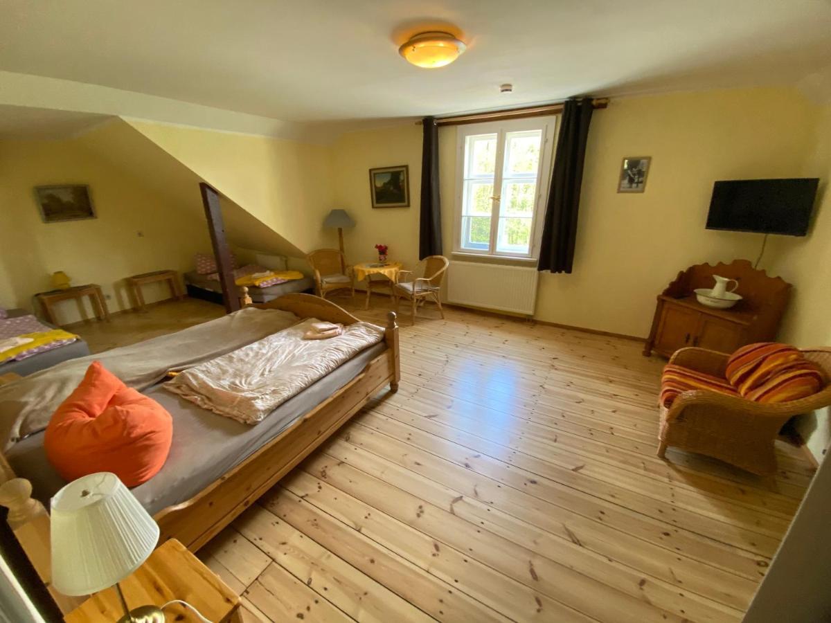 Museumsherberge Glashuette Baruth/Mark Bagian luar foto
